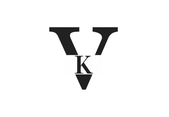 V K