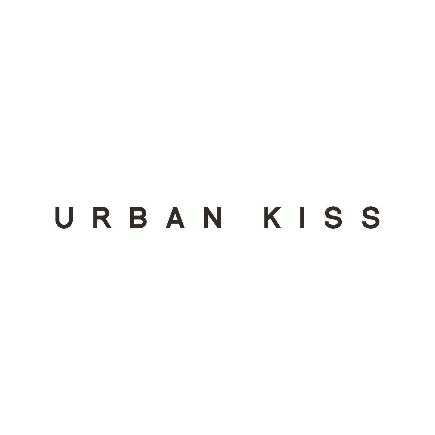 URBAN KISS