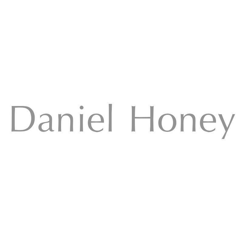 DANIEL HONEY