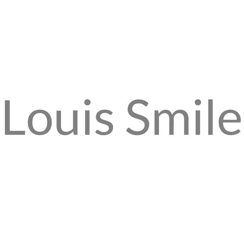 LOUIS SMILE